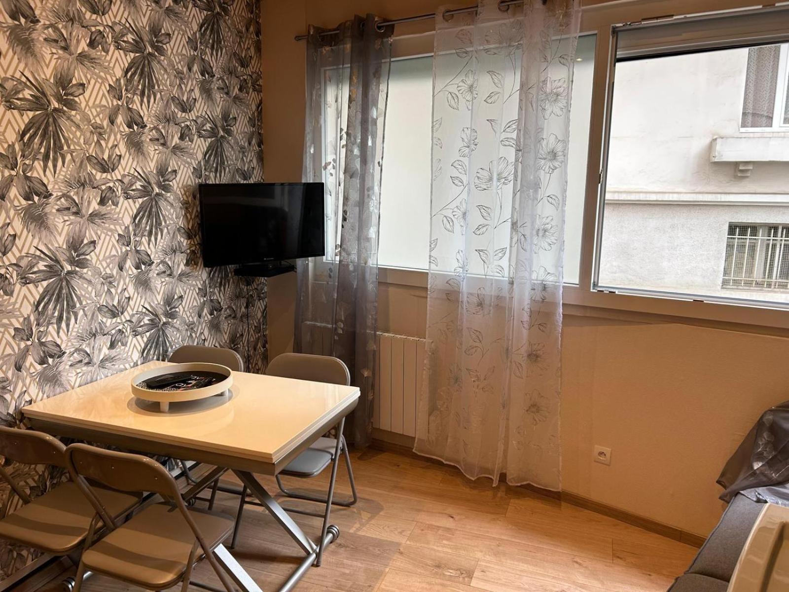 Appartement De Luxe En R/C Idealment Place En Hyper Centre Lourdes Dış mekan fotoğraf