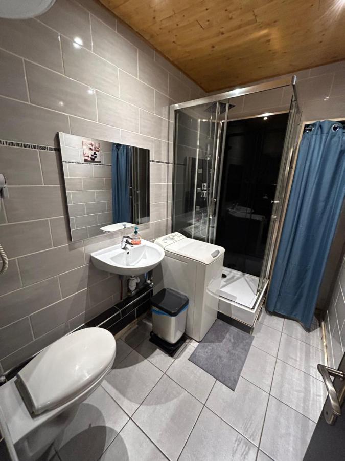 Appartement De Luxe En R/C Idealment Place En Hyper Centre Lourdes Dış mekan fotoğraf